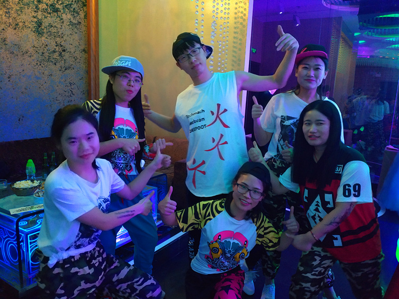 舞蹈組合.jpg 舞蹈組合.jpg